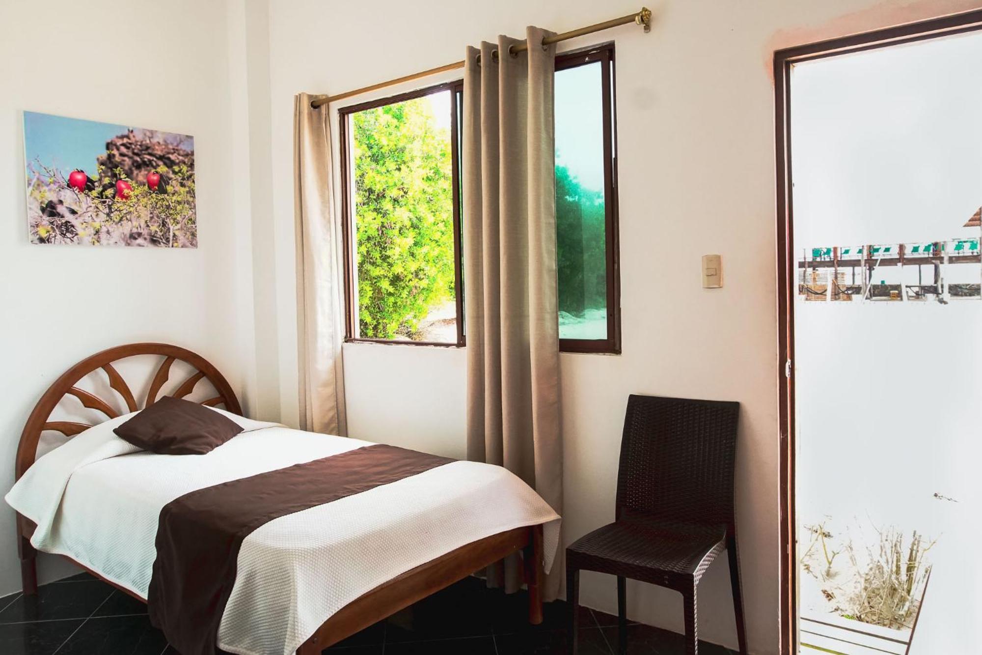 Hotel La Jungla Puerto Villamil Εξωτερικό φωτογραφία