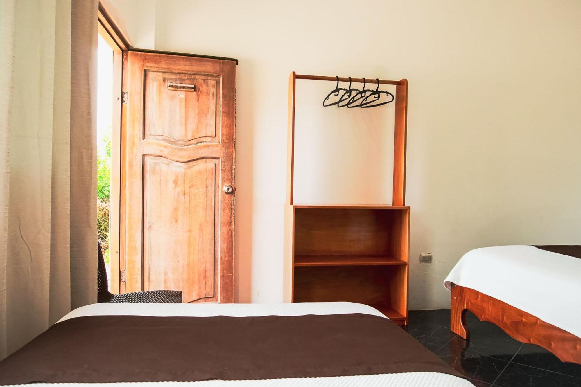 Hotel La Jungla Puerto Villamil Εξωτερικό φωτογραφία