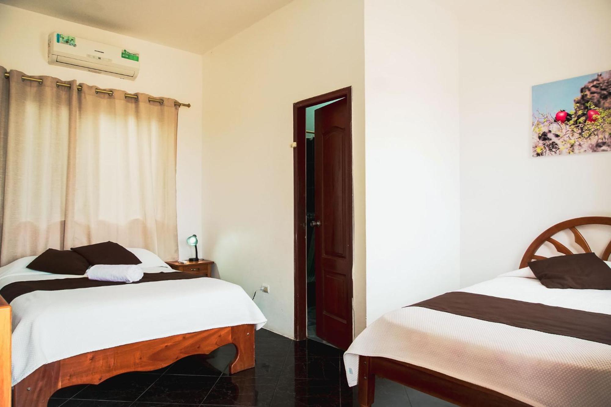 Hotel La Jungla Puerto Villamil Εξωτερικό φωτογραφία