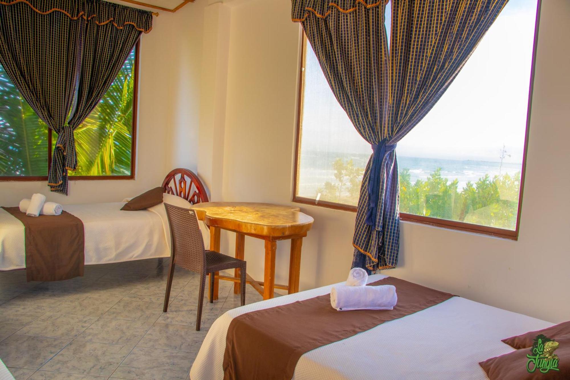 Hotel La Jungla Puerto Villamil Εξωτερικό φωτογραφία